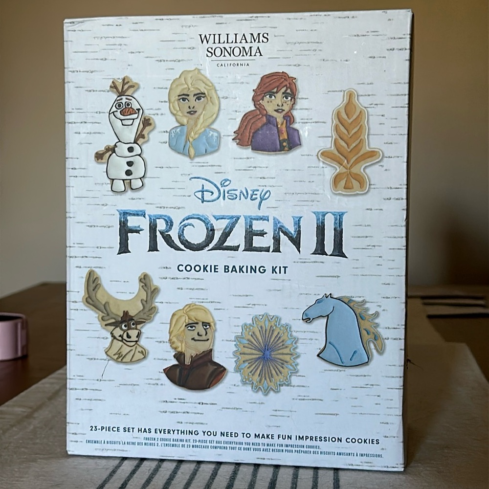 Frozen 2 cookie cutters- William Sonoma
